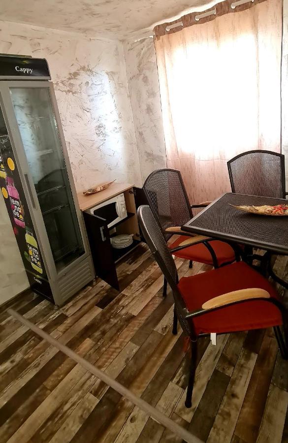 Lazy Lounge Apartments مانغاليا المظهر الخارجي الصورة